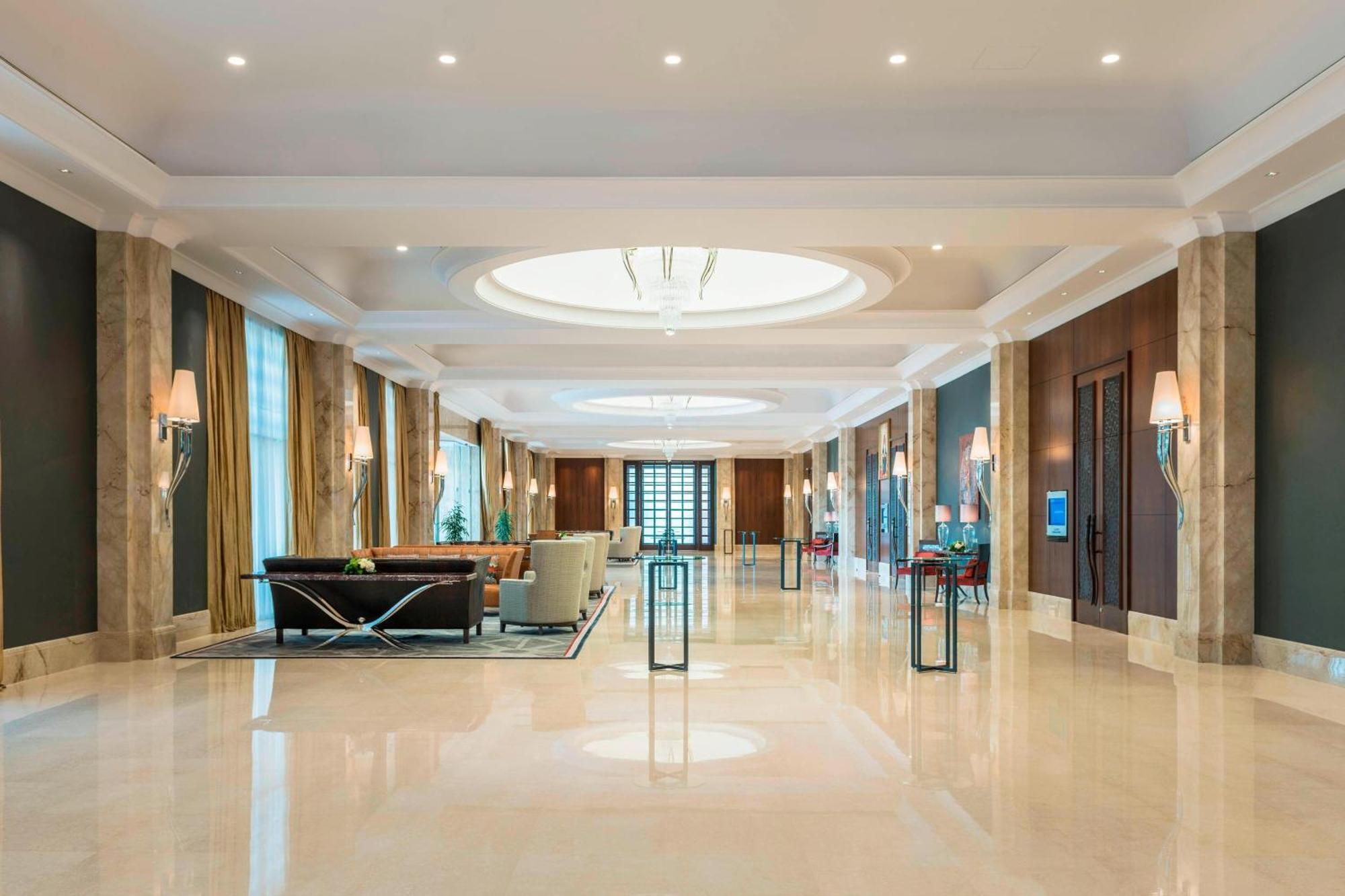 Hotel Sheraton Oman 5*