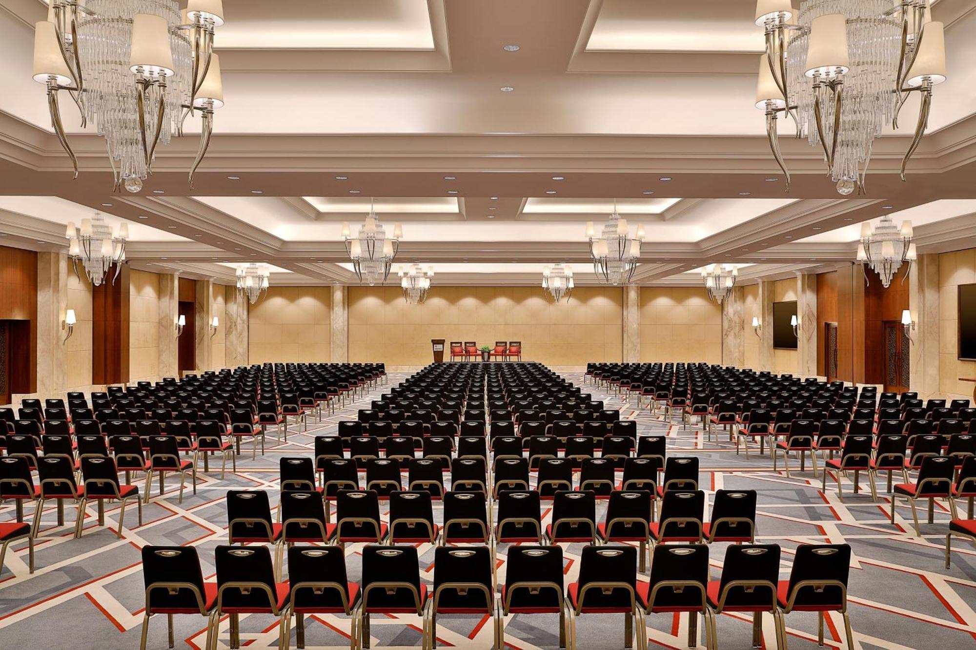 Sheraton Oman Hotel